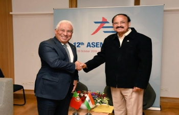 Meeting between Vice-President M Venkaiah Naidu and Prime Minister Antonio Costa (18.10.2018) 